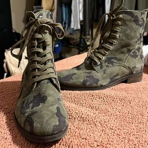 Lucky Brand Camo Boots